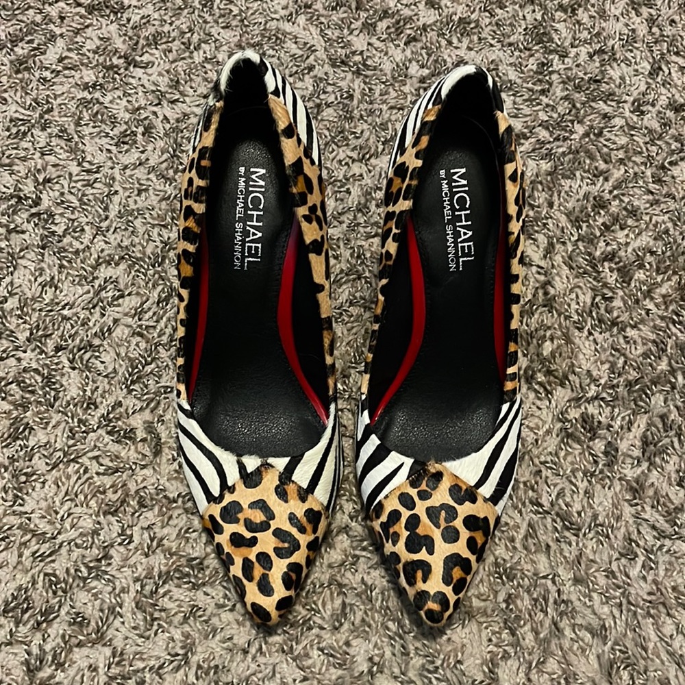Michael by Michael Shannon beautiful calf hair leopard zebra heels